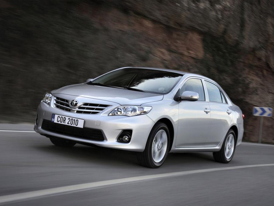  Toyota Corolla Sedan 2010 года  (фото 5 из 15)